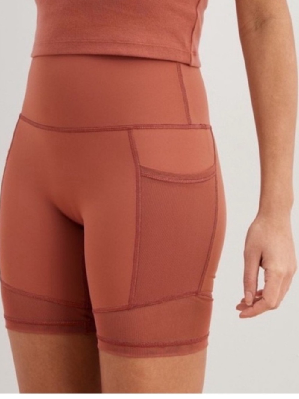 aerie Chill Play Move Mesh Bike Shorts, Active Size Medium
